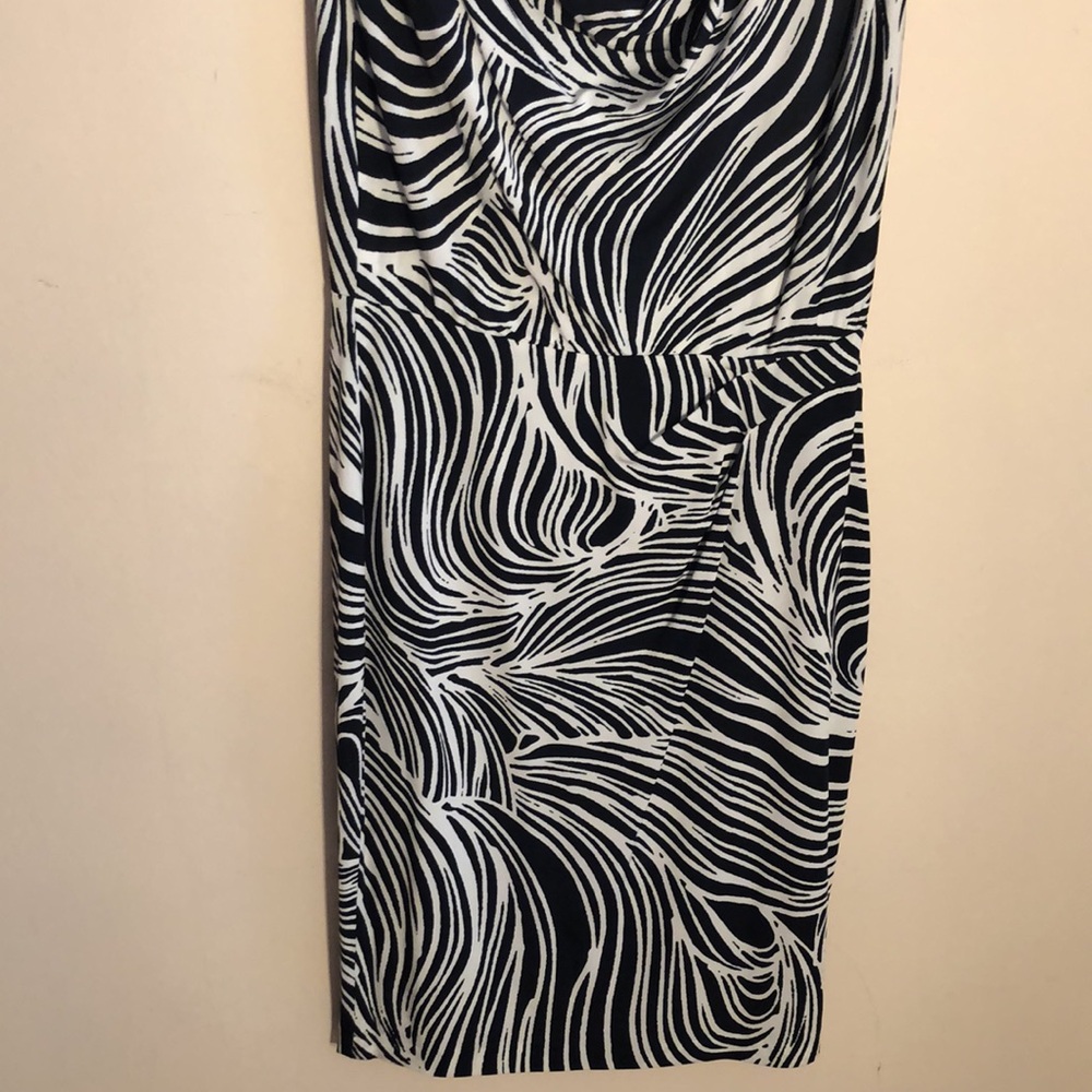 Designer dress - Picture 3 of 6